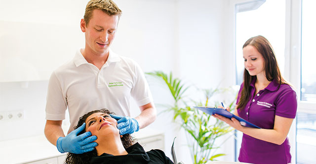 Dr. Peter Schicker, Kieferorthopäde